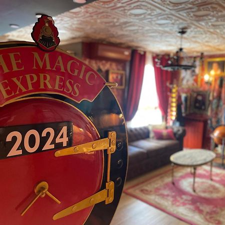Apartamento Tematico "The Magic" Biescas Kültér fotó